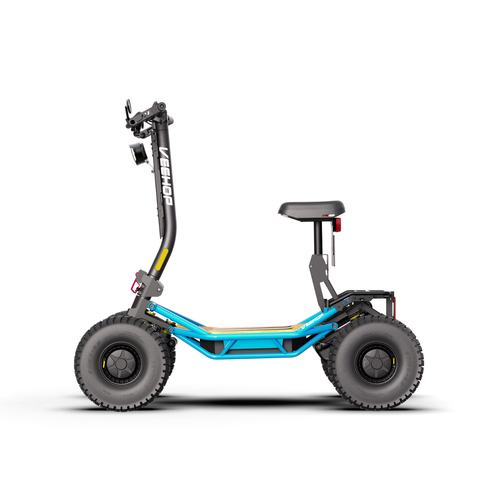 Trottinette électrique Veehop homologuée bleue avec selle, éclairage et quatre roues tout-terrain, vue latérale