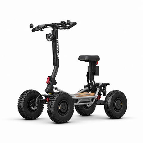 Trottinette Veehop avec cadre bleu et quatre roues motrices